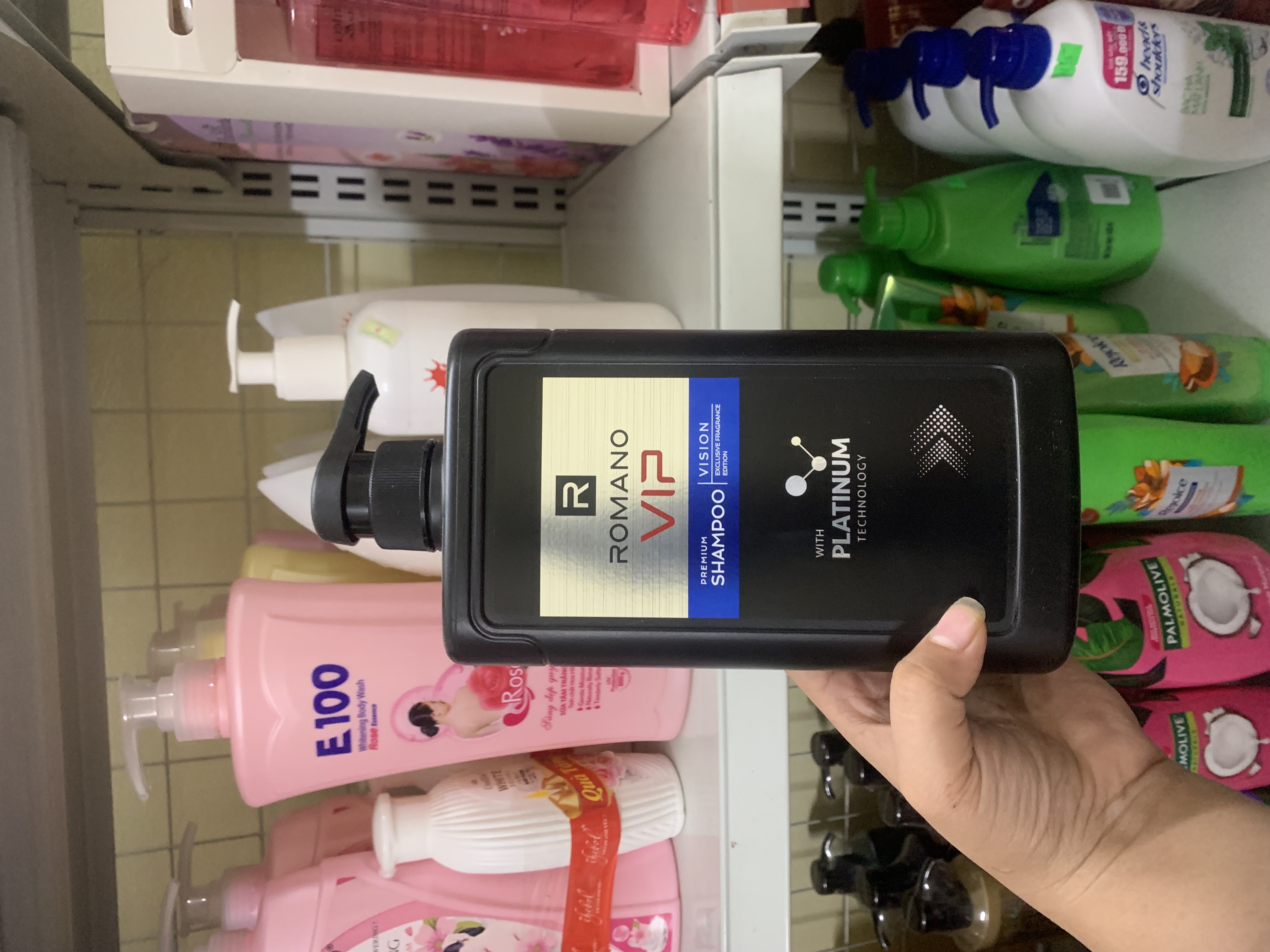 dầu gội nước hoa cao cấp romano