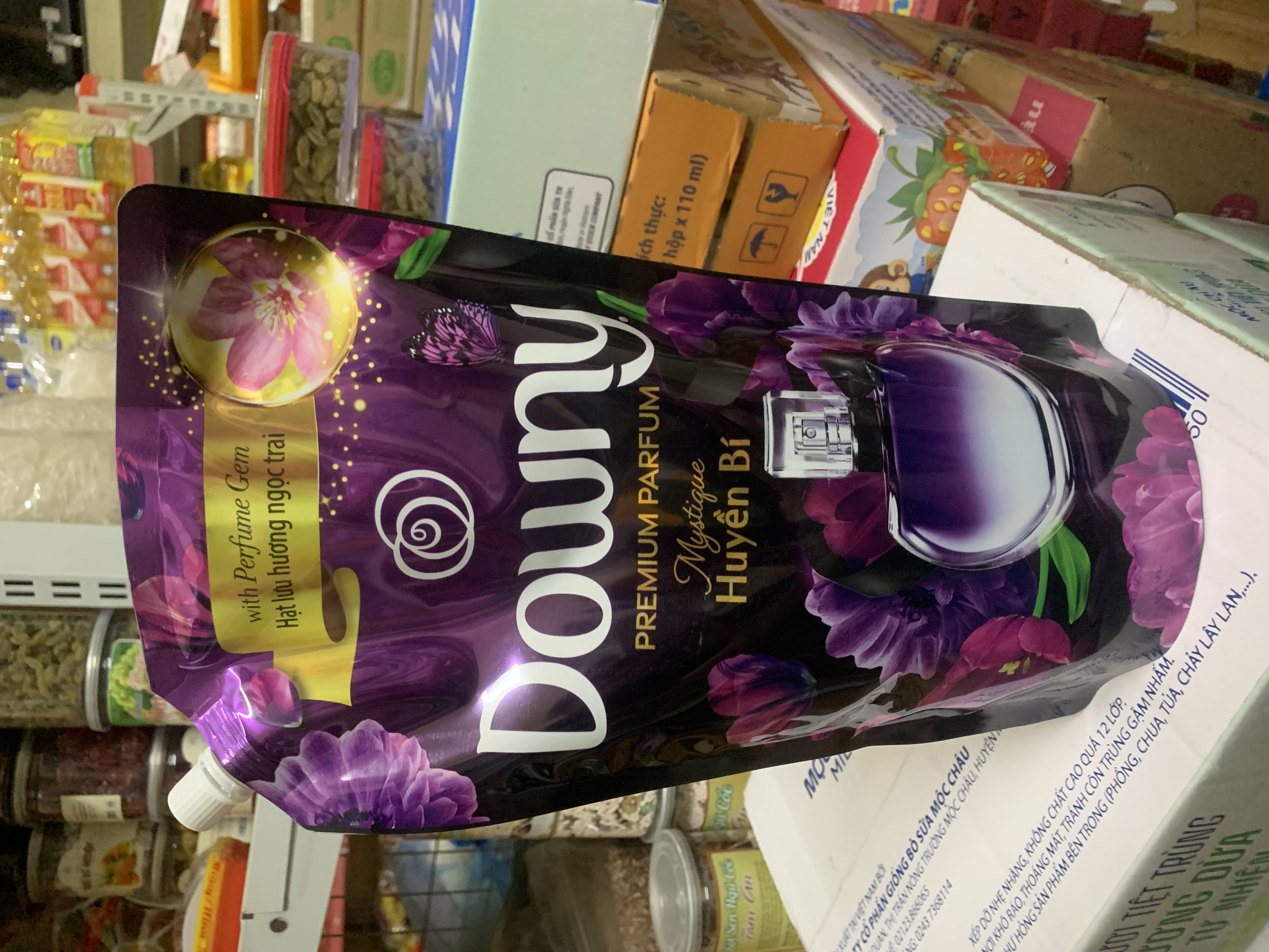 nước giặt douni hạt liệu Hương ngọc trai màu tím huyền bí